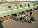 00-Pedrosavodsk-zug-Fahrrad.JPG