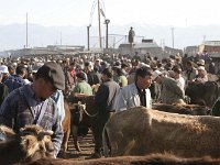 02-Karakol-14-Viehmarkt