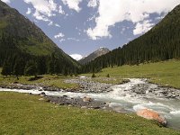 02-YetiUguz-06d-EisRiese