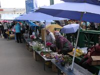 aa-107-hausfrauenverkauf  Hausfrauenverkauf auf dem Markt