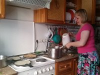 aa-202-galina-kueche  ... morgens gibts leckere Blinis!