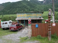 04-061-IMG 7265  Schamanenpfahl mit Pferdekopf | hier hat eine Frau den Vorsitz im Clan