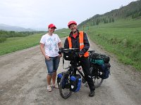 04-096-Frau-des ReuterFotografen-IMG 7454