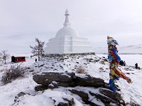MG 2953  Insel Ogoi mit einer Stupa